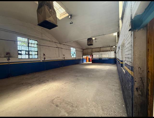 4,833M² WAREHOUSE TO LET IN ALRODE